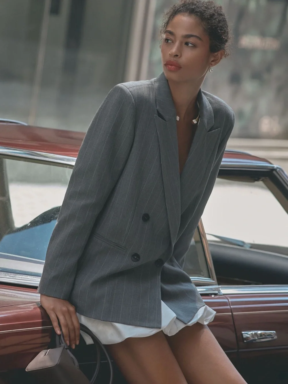 The Rue Oversized Maeve Blazer - Picture 2 of 7
